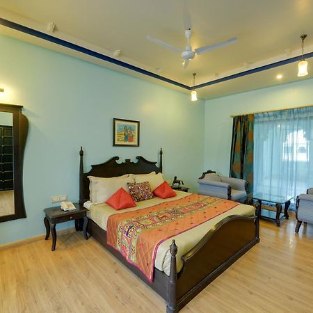 Juesta Lake Nahargarh Palace, Chittorgarh Pārsoli Eksteriør billede