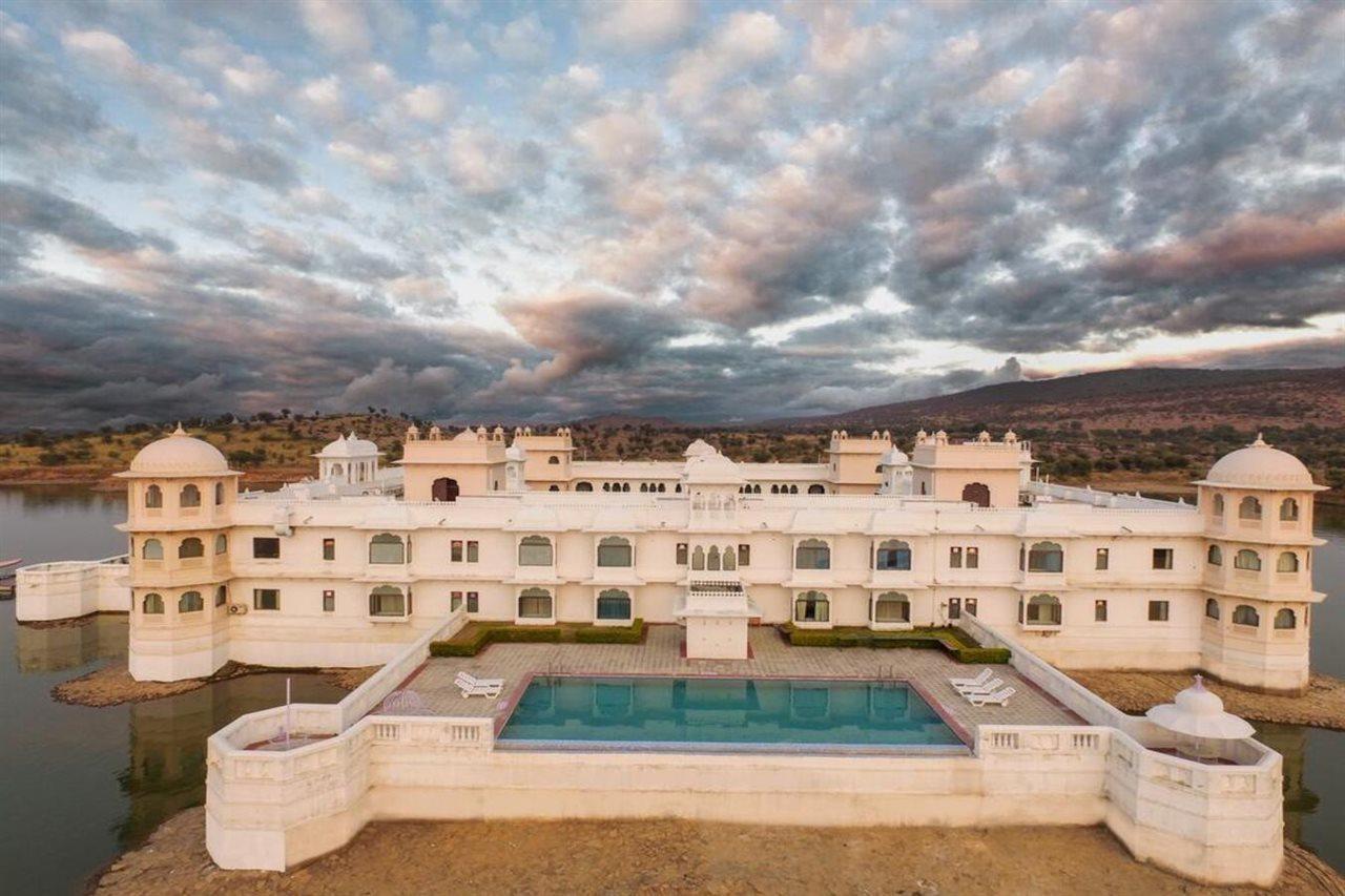 Juesta Lake Nahargarh Palace, Chittorgarh Pārsoli Eksteriør billede