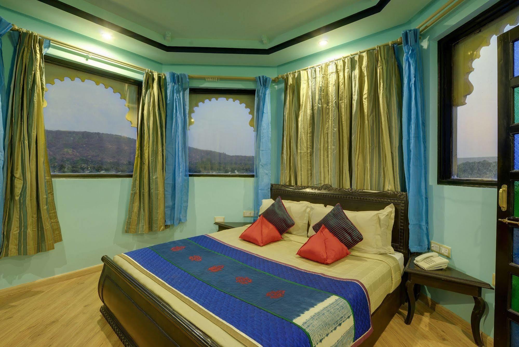 Juesta Lake Nahargarh Palace, Chittorgarh Pārsoli Eksteriør billede