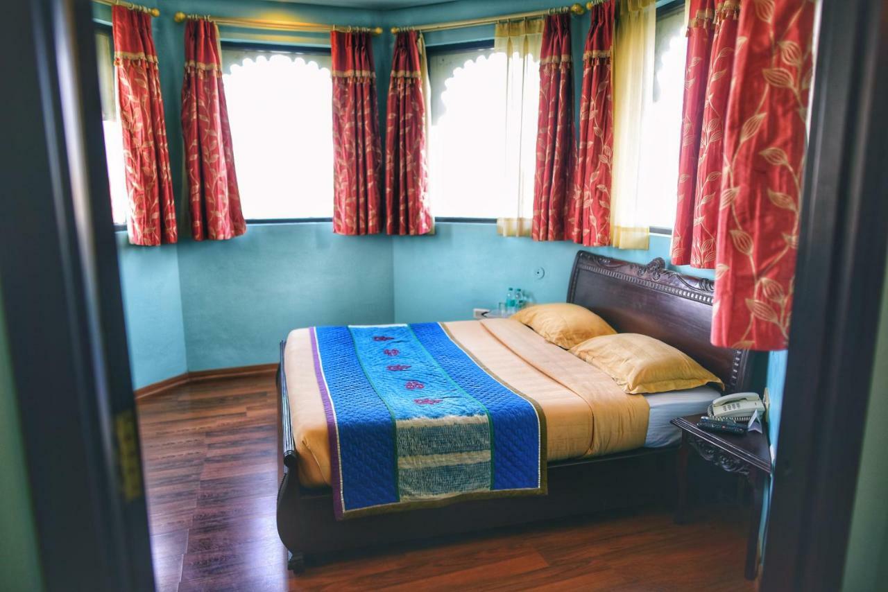 Juesta Lake Nahargarh Palace, Chittorgarh Pārsoli Eksteriør billede